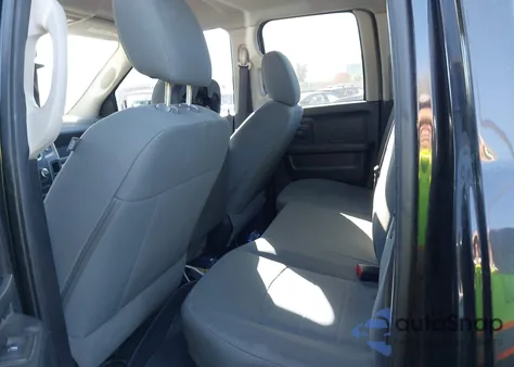 2016 Ram 1500 Express из США, поврежденный, VIN 1C6RR6FT7GS136133